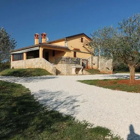 Casa Vesna