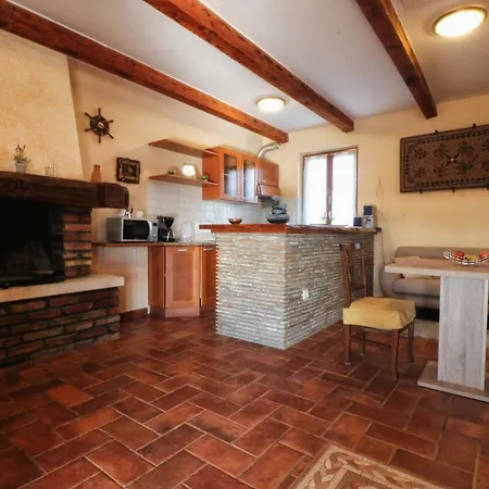 Casa Vesna Hébergement de vacances *